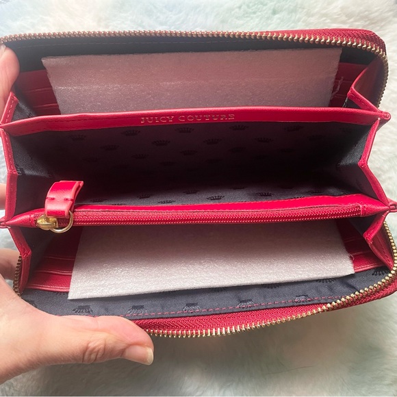 Juicy Couture Red Quilted Faux Leather Zip Around Continental Wallet NWOT - Picture 6 of 7